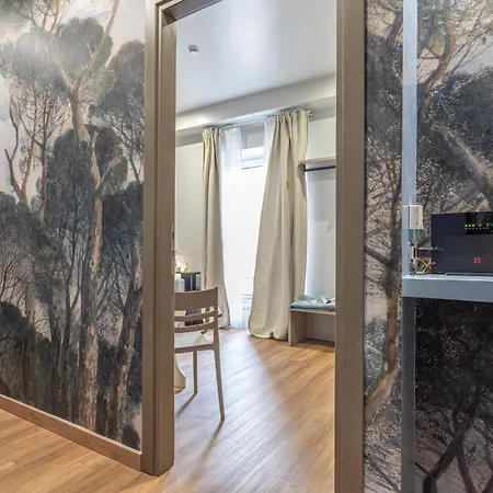 Colosseo Terrestre Pensión Roma