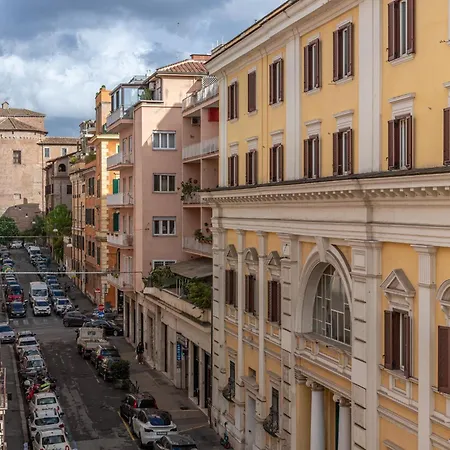 Colosseo Terrestre 4* Rome